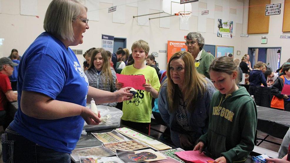 Sutherlin students get taste of career opportunities