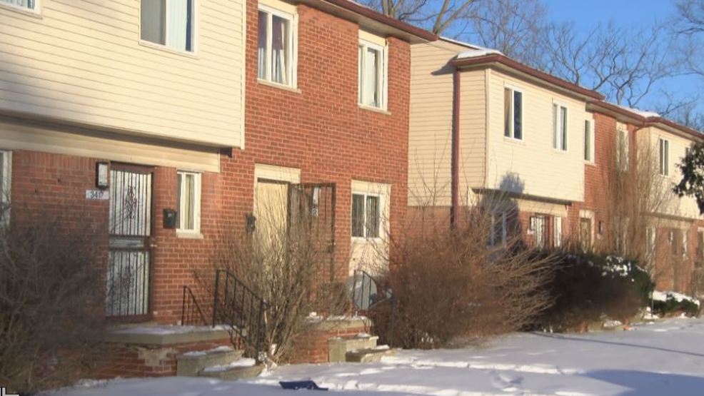 Residents at apartment complex in Flint living without heat for months