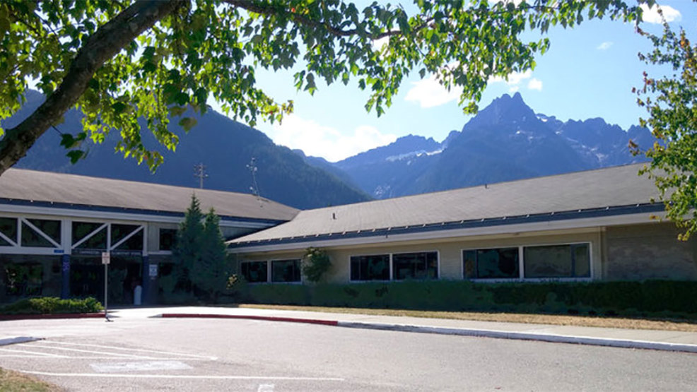 Darrington school board member resigns after making slur against tribe