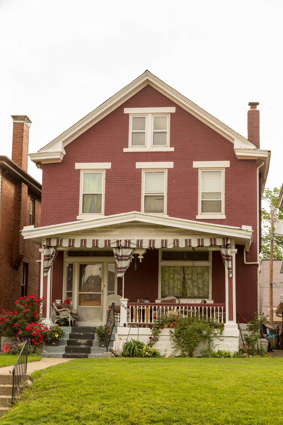 Photos: A Stroll Through Newport's East Row Historic District ...