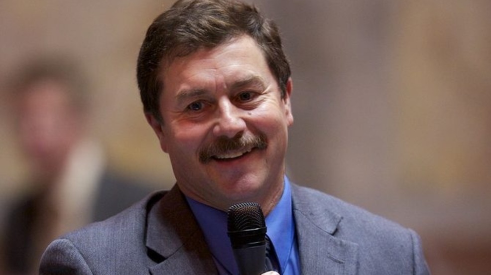Senator Mark.jpg Senator Mark.jpg