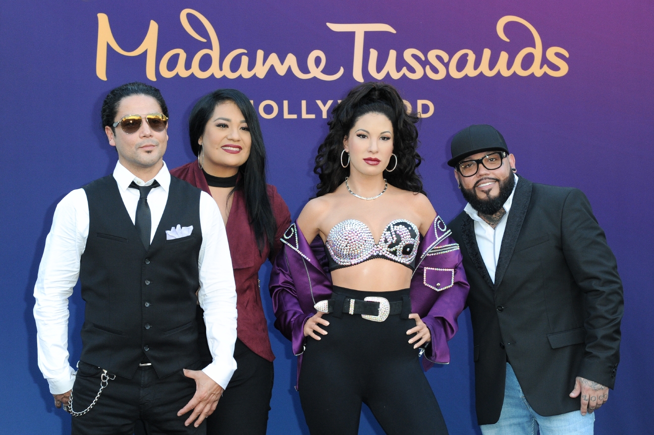 Selena's Wax Figure Shocks Her Family Members | WOAI