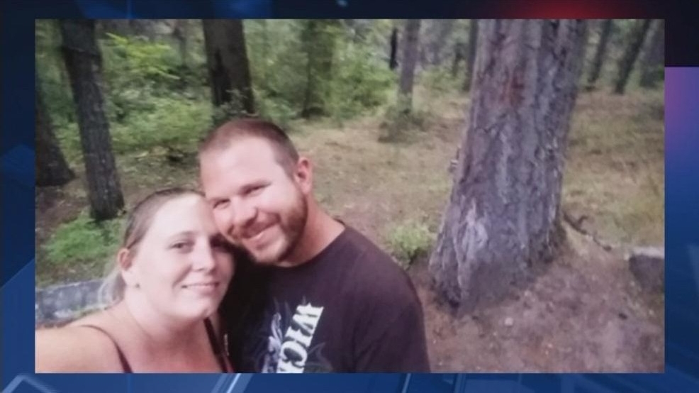 Update Body found in Salmon River is man who crashed vehicle last