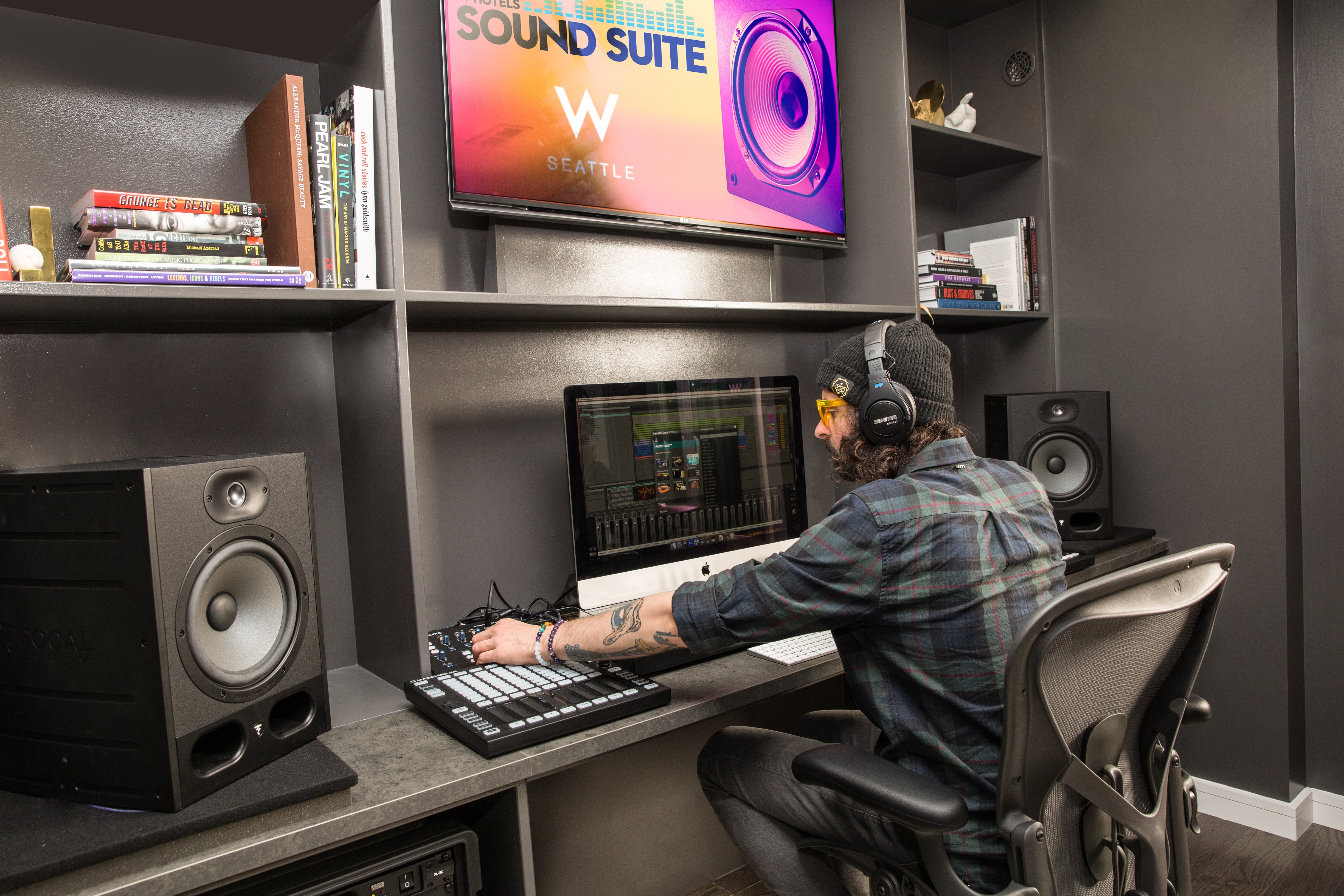 Photos Seattle hotel debuts inhouse recording studio for musicians on