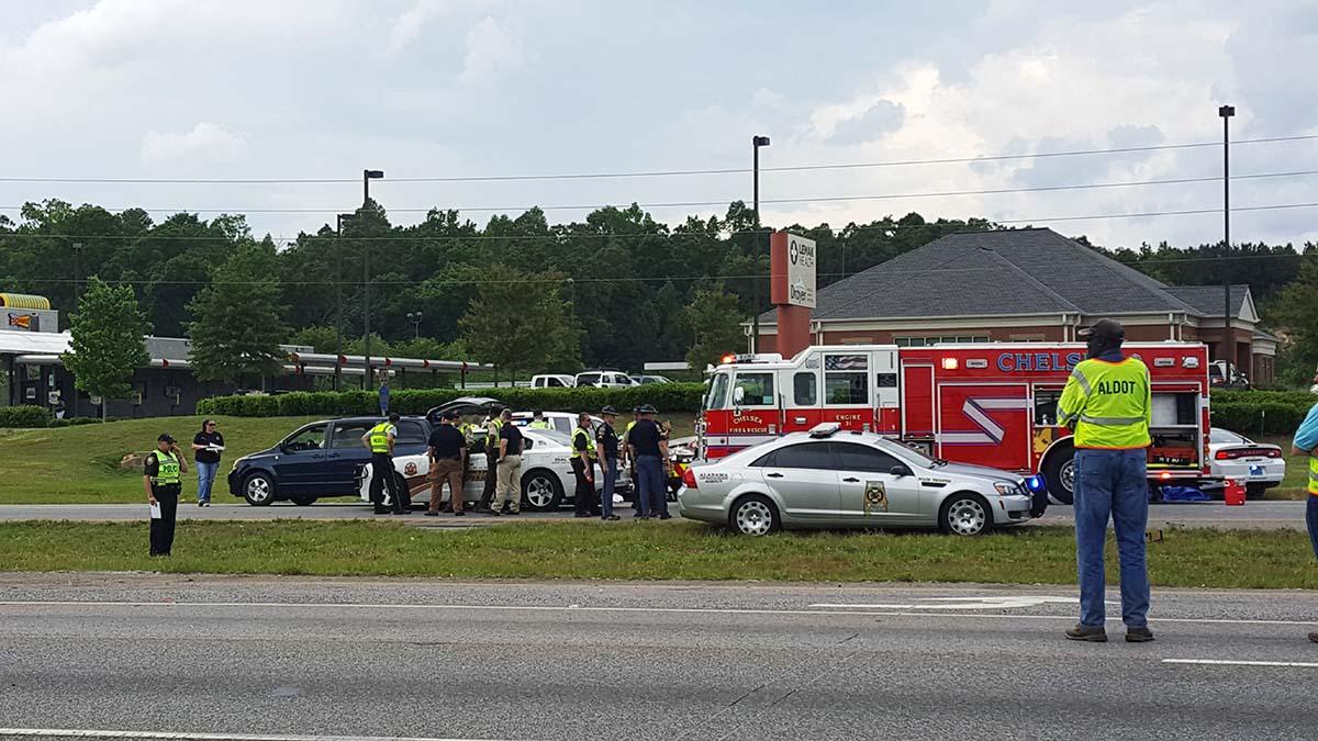 Troopers 2 dead in multivehicle crash on Hwy. 280 in Chelsea WBMA