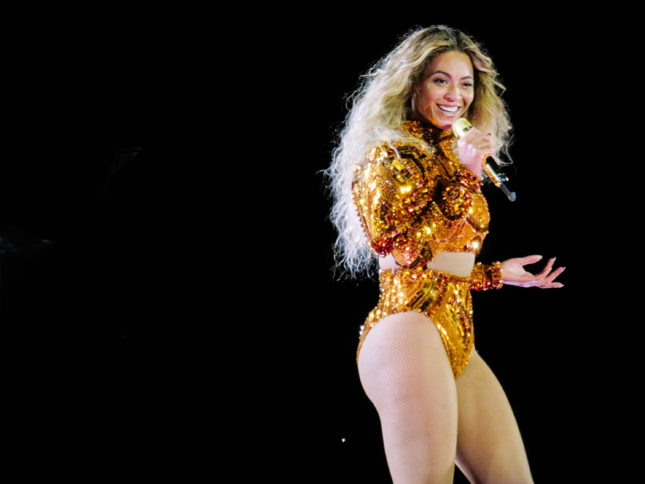 Photos Beyoncé brings her one of a kind performance to Seattle
