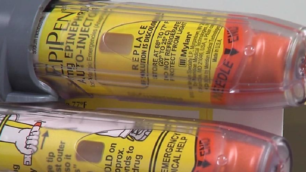 Cost of lifesaving EpiPen up 400 percent; Experts say it's still worth