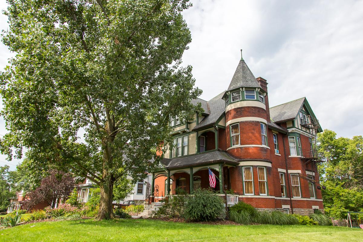Photo Tour The Homes of Price Hill Cincinnati Refined