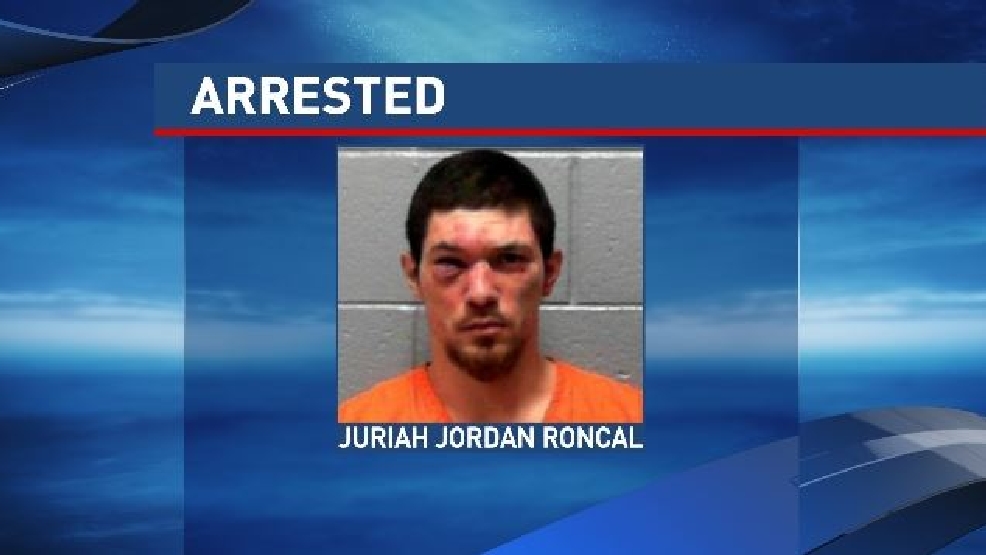 Two Dunbar police officers injured while making arrest WCHS