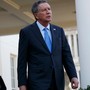 Kasich signs Ohio state budget, vetoes Medicaid freeze