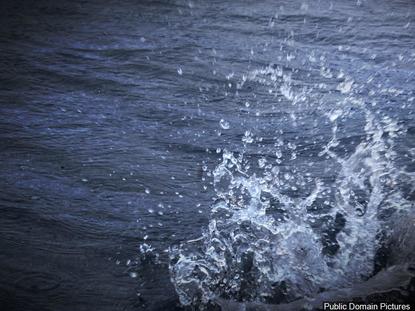 Report Shows Texans Are Using 151 Billion Gallons Of Water A Year Showering Kabb Report Shows Texans Are Using 151 Billion Gallons Of Water A Year Showering Kabb